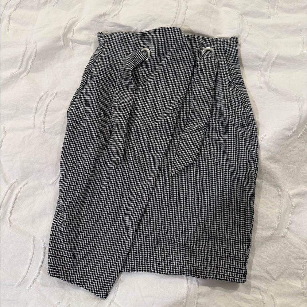 H&M Black and White Women's Skirt
